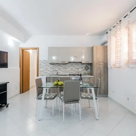 Anna's House Near The Sandy And With Wifi