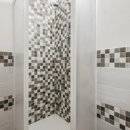 شقة Anna's House Near The Sandy And With Wifi