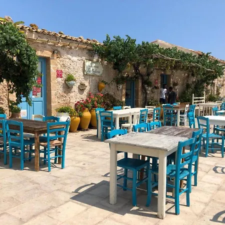 Anna's House Near The Sandy And With Wifi شقة