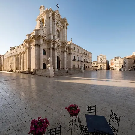 شقة Anna's House Near The Sandy And With Wifi