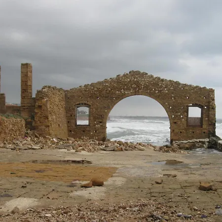 شقة Anna's House Near The Sandy And With Wifi أفولا